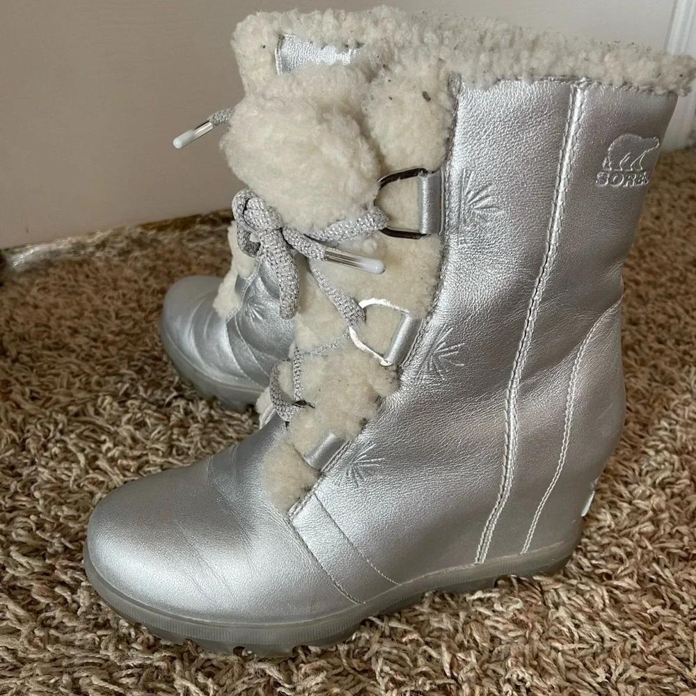 SOREL - FROZEN II WINTER WEDGE BOOTS SIZE 7.5